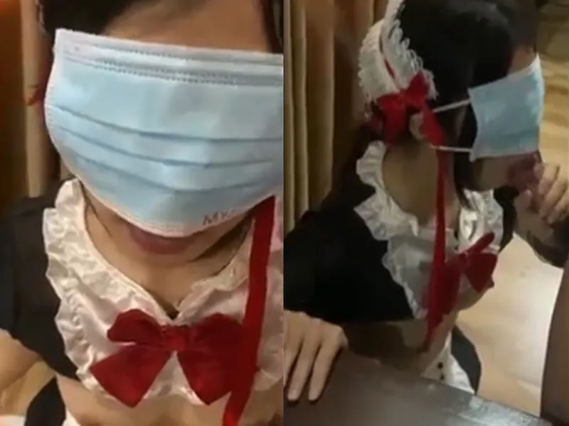 Cô bạn gái việt dâm cosplay nô lệ tình dục liếm bú con củ khoải điêu luyện